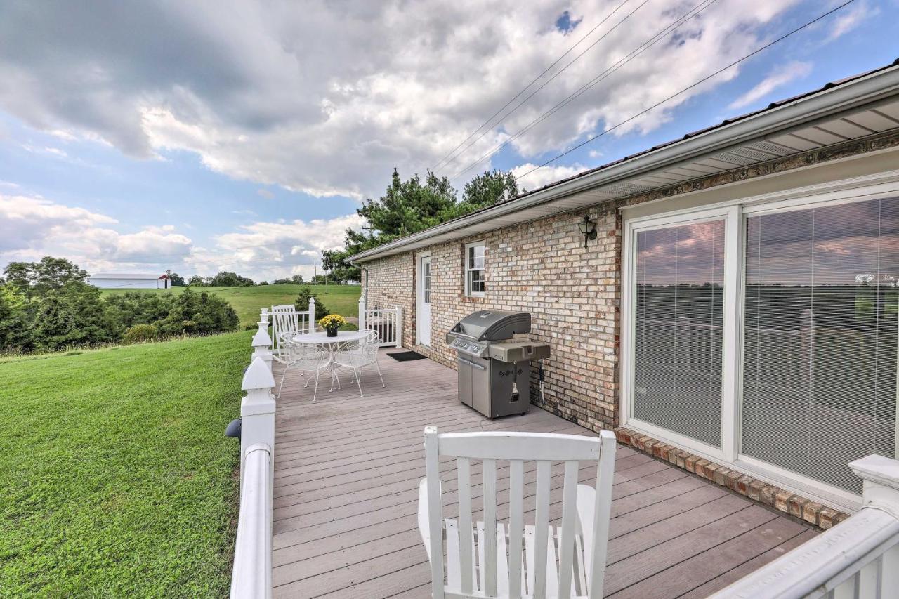 فيلا Charming Williamstown Retreat With Private Yard المظهر الخارجي الصورة