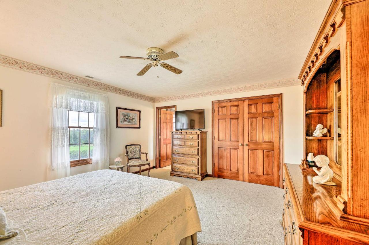 فيلا Charming Williamstown Retreat With Private Yard المظهر الخارجي الصورة