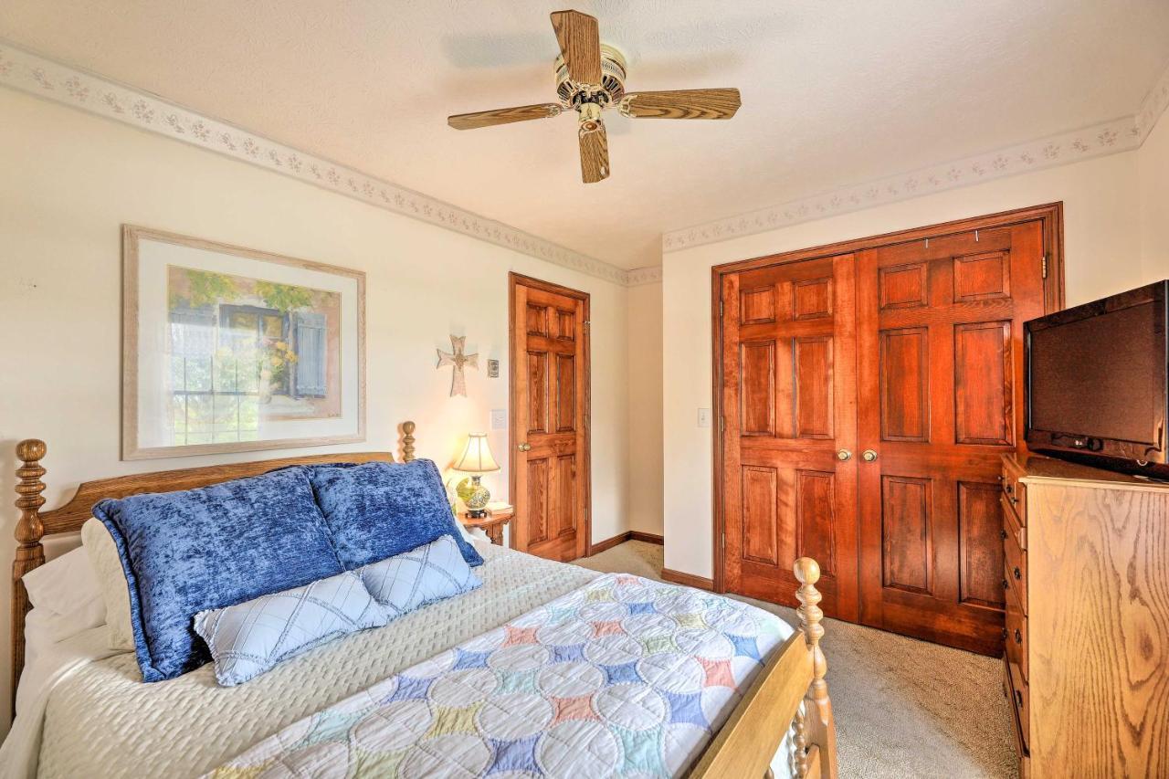 فيلا Charming Williamstown Retreat With Private Yard المظهر الخارجي الصورة